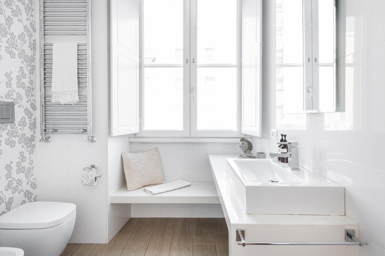 B&B Majestade Cagliari Bagian luar foto