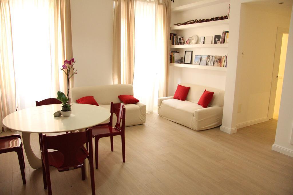 B&B Majestade Cagliari Bagian luar foto